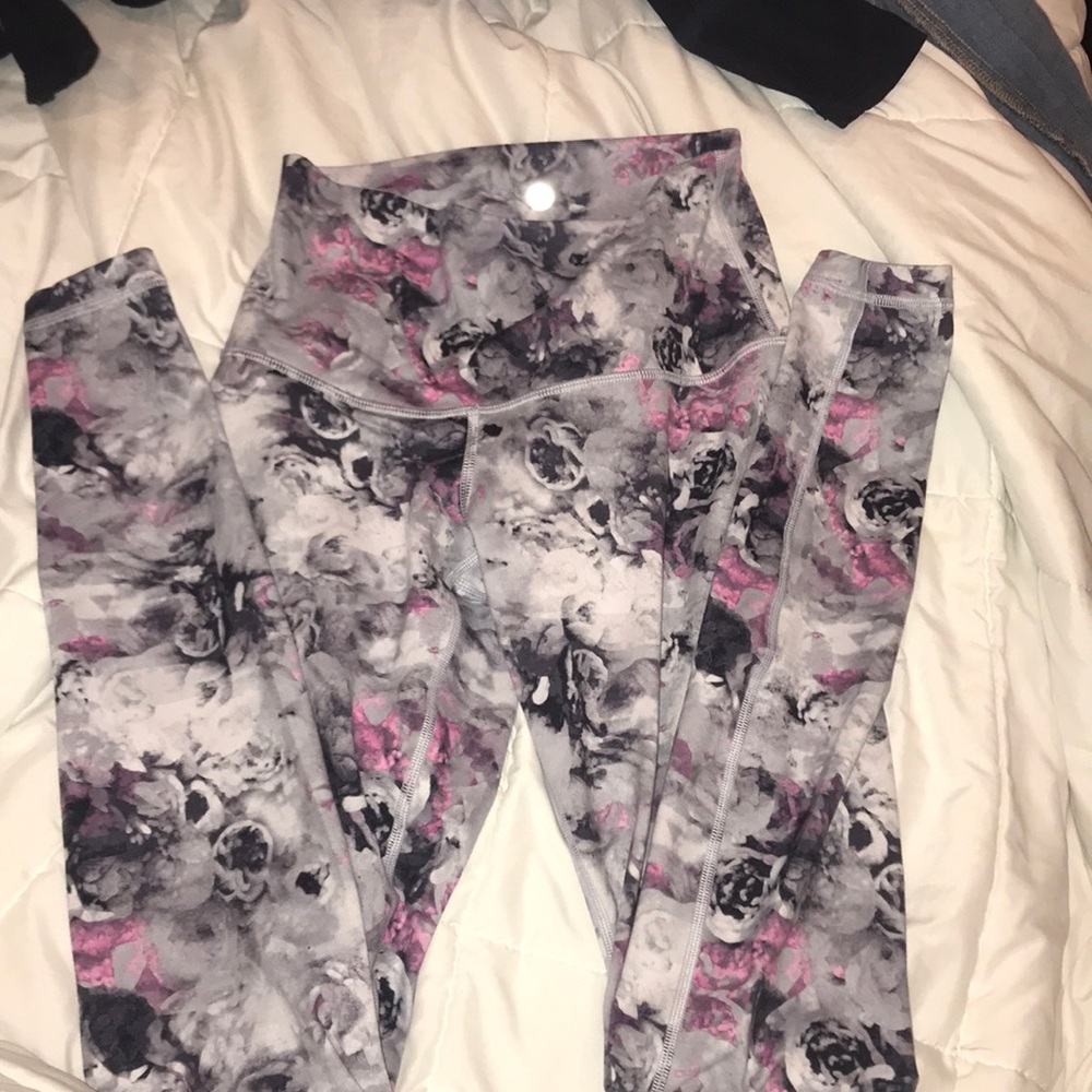 Lululemon Floral leggings